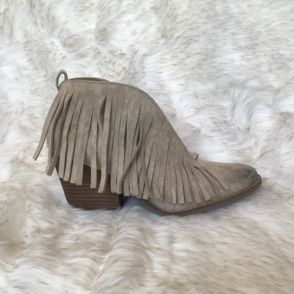 Coconut by Matisse Booties